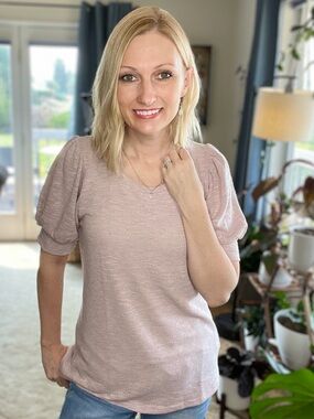Meet your Posher, Vanessa